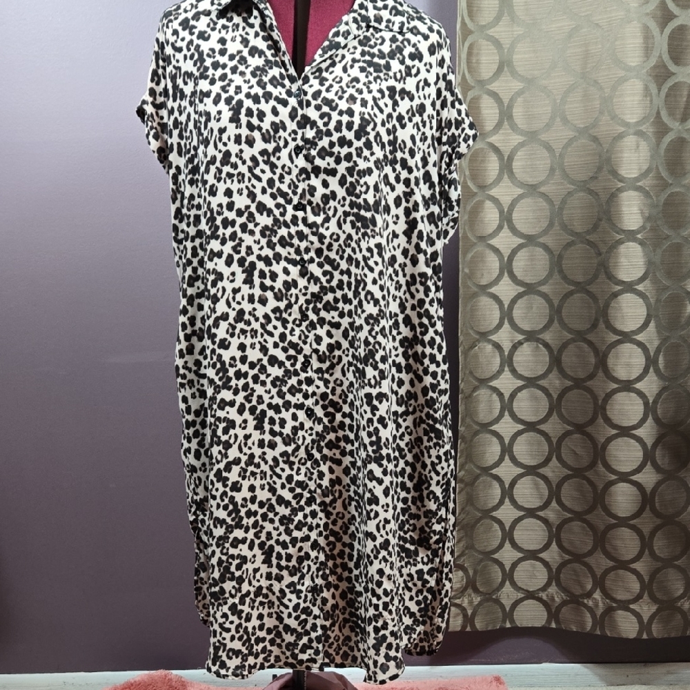 torrid Black and White Leopard Print Dress